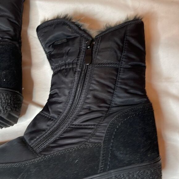 Flexus Spring Step Ernestina Faux Fur Quilted Boots. Size 38(8). - Picture 3 of 15